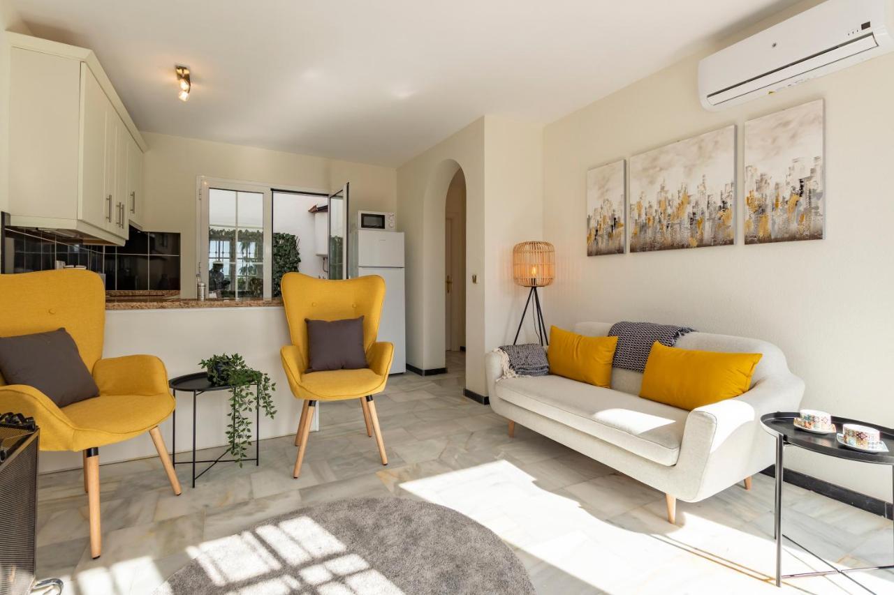 Sanders Golf - Lovely Two-Bedroom Apartment With Shared Pool 밀야스코스타 외부 사진